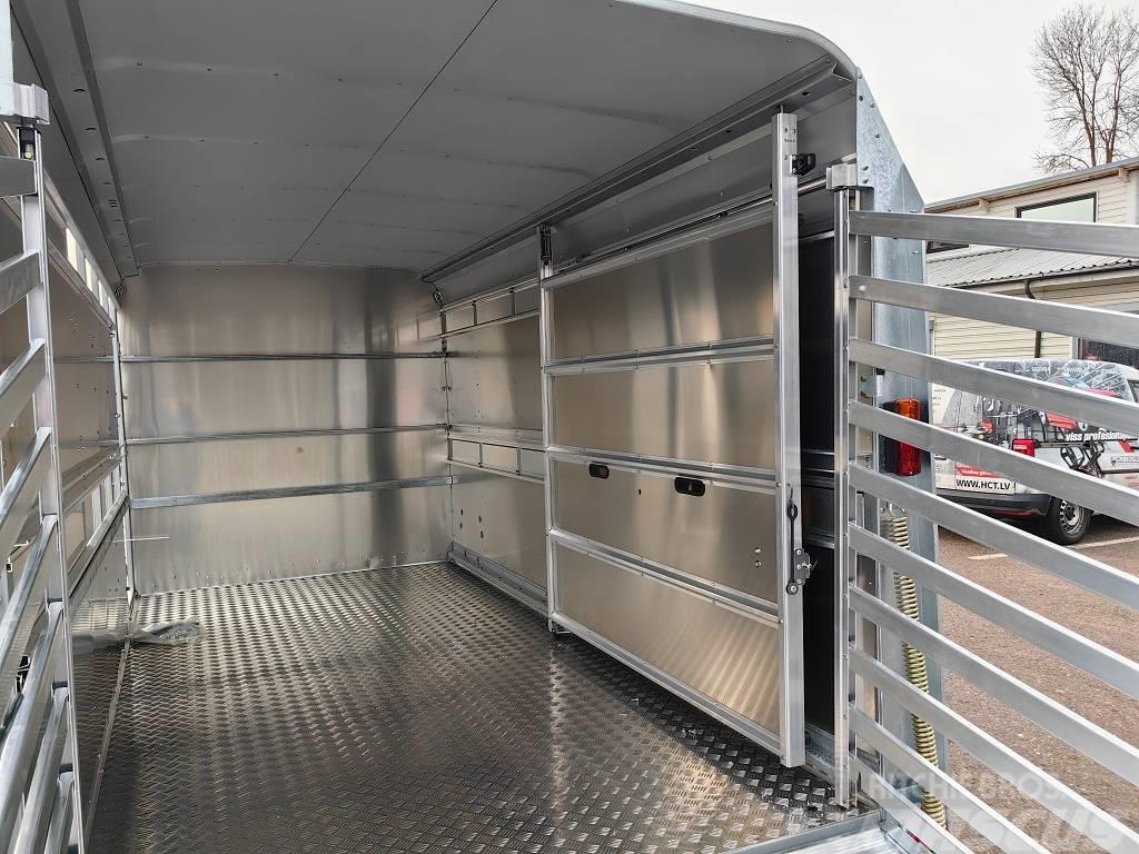 Ifor Williams TA 510 Livestock carrying trailers