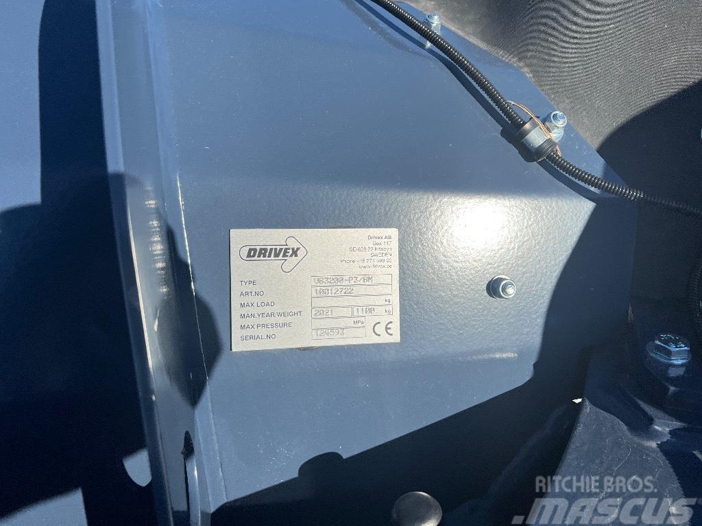 Drivex VB 3200 3P/ BM Ploughs