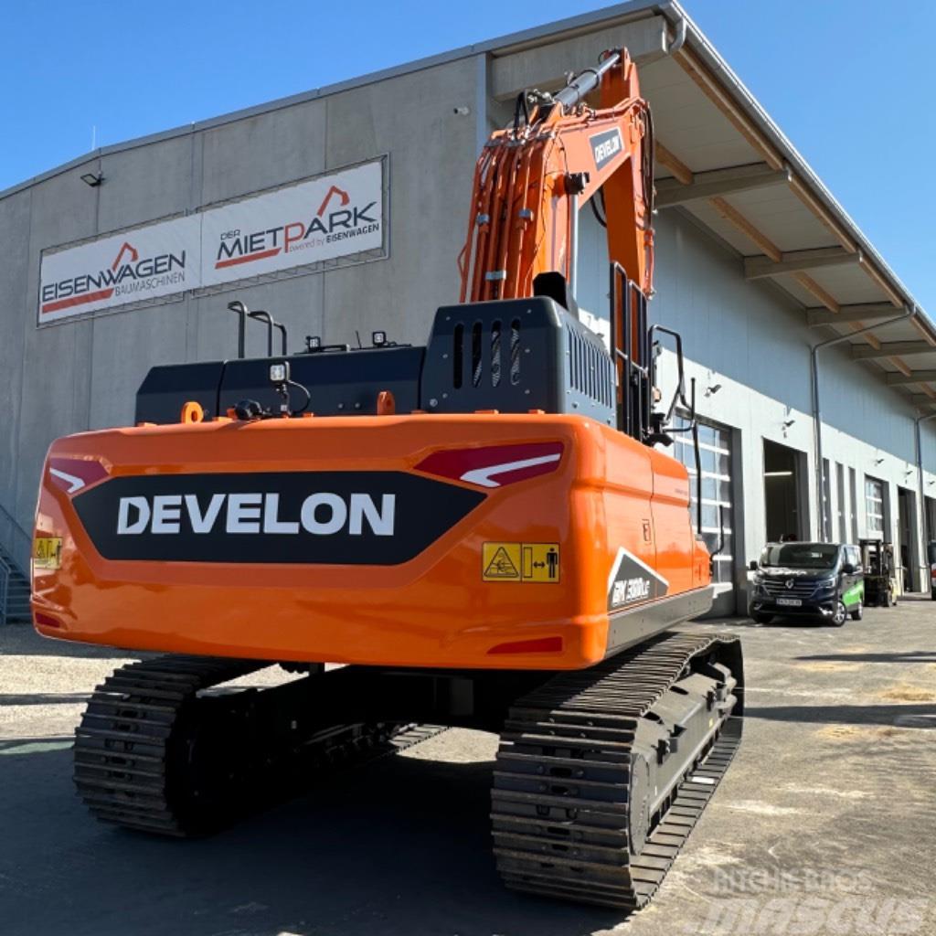 Develon DX300Lc-7 Crawler excavators
