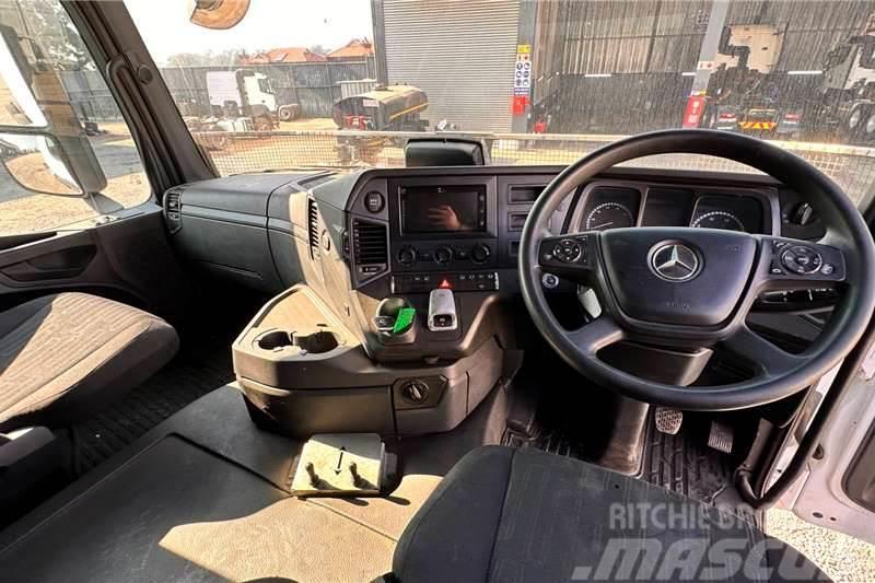 Mercedes-Benz Actros 3345 6x4 T/T Other trucks