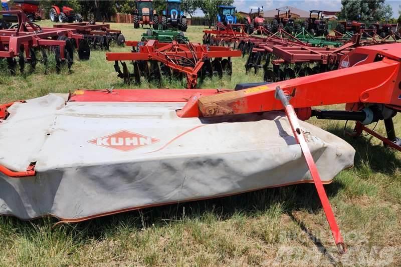 Kuhn FC 243 R GII mower conditioner Other trucks