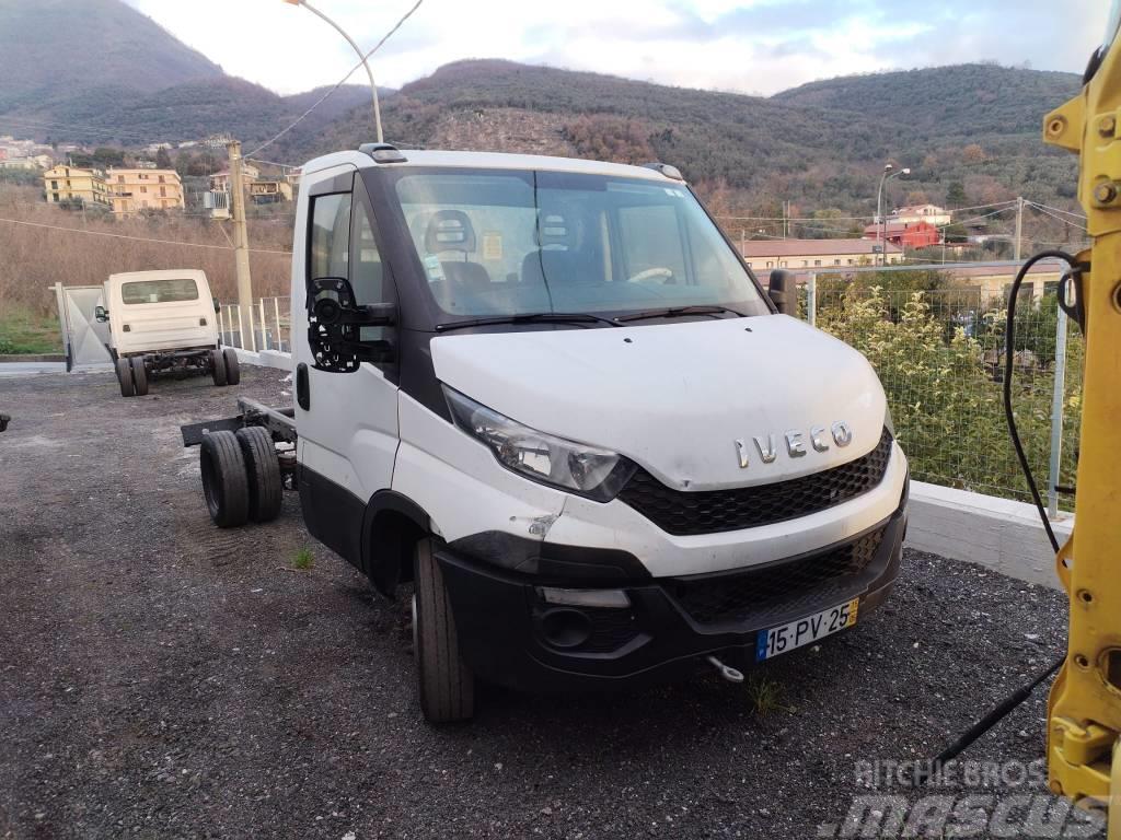 Iveco Daily 35 C 13 Car carriers