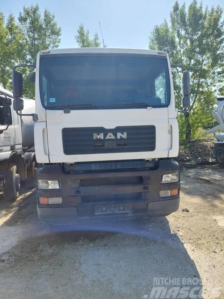 MAN 17.272 PUMI CIFA MAGNUM MK 28.4Z Concrete trucks