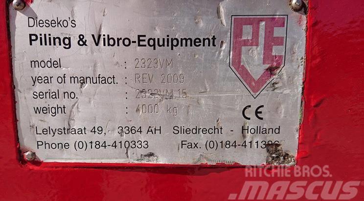 PVE 2323VM Vibratory pile drivers