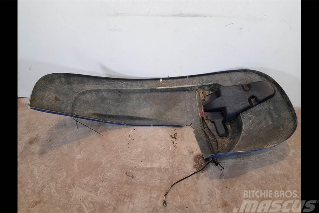 New Holland TG285 Rear Fender Chassis