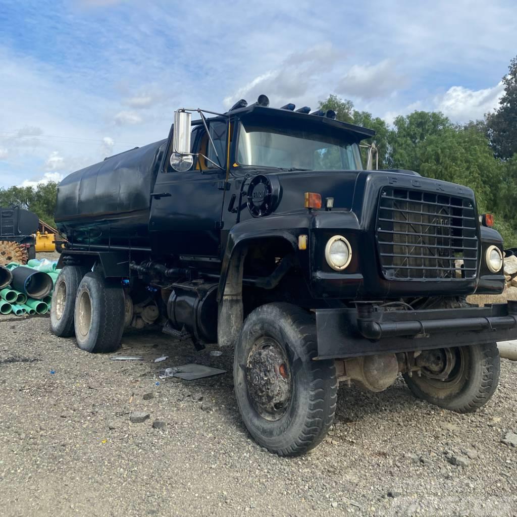 Ford 6 x 6 Water tankers