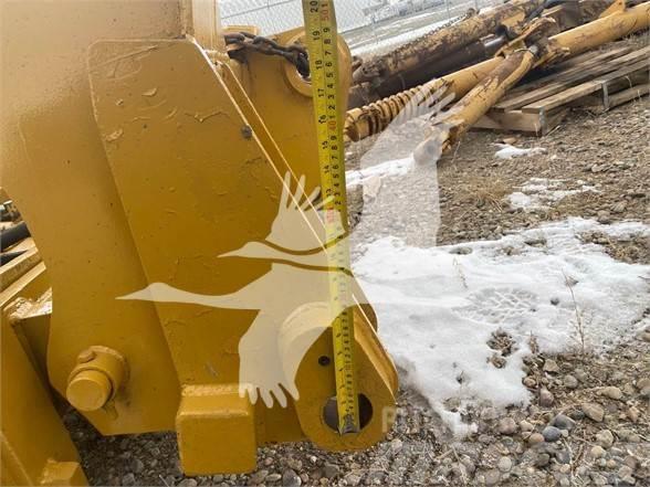 Craig REVERSIBLE SNOW PLOW FOR DEERE 644G WHEEL LOADER Ploughs