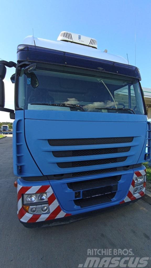 Iveco AS 440 S45 TP Truck Tractor Units