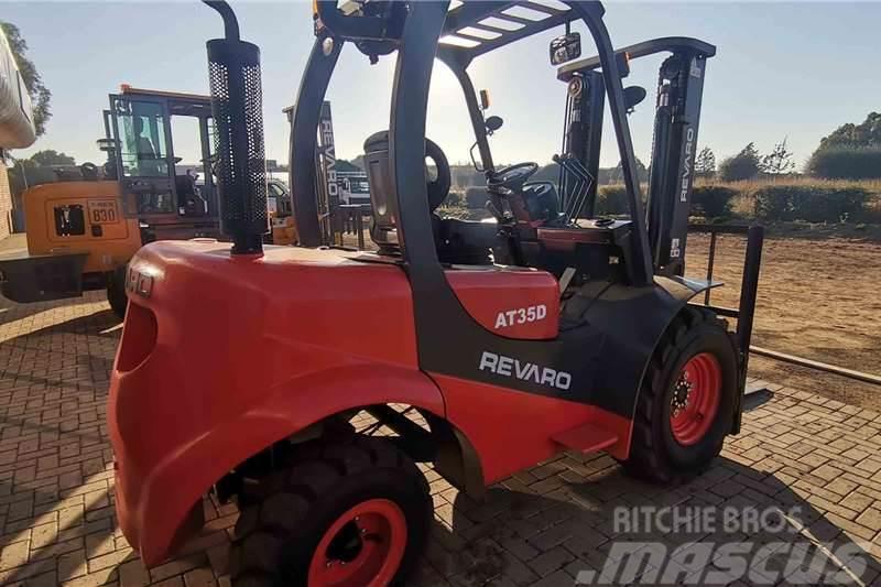  Other Revaro AT35D All Terrain 3.5 Ton Diesel Fork Tractors