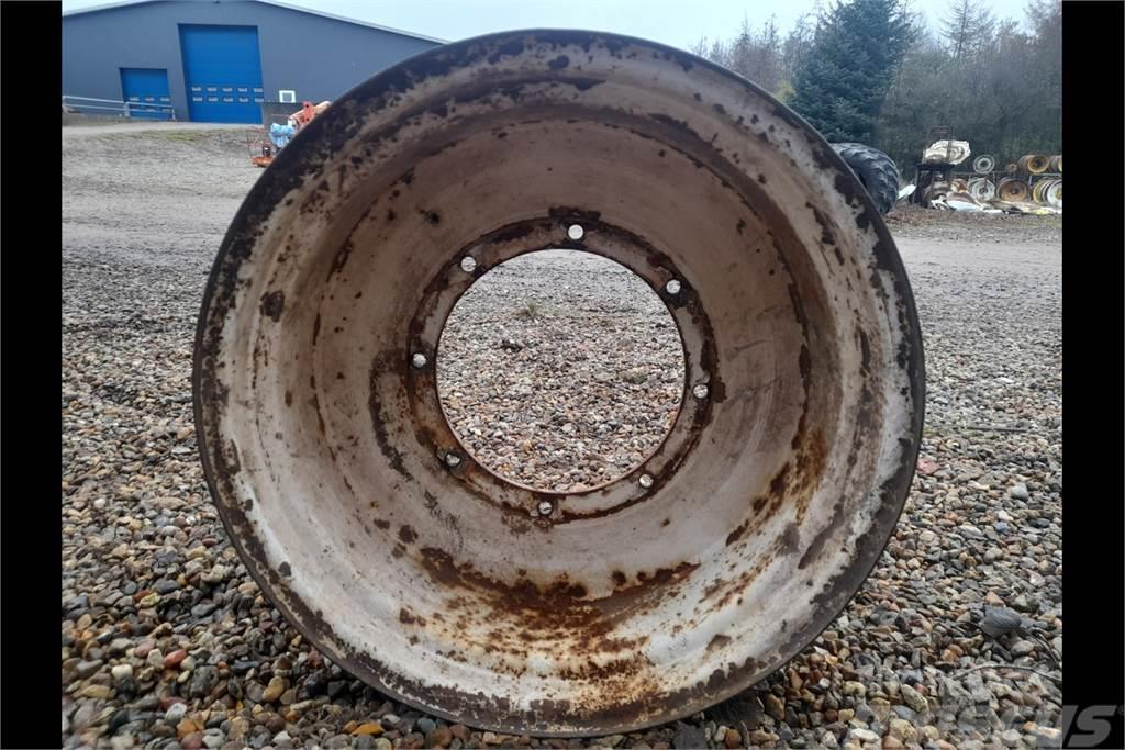 New Holland TL100 Front Rim Tyres, wheels and rims