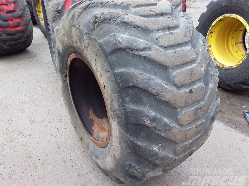 United Hf 2 700x26,5 Tyres, wheels and rims