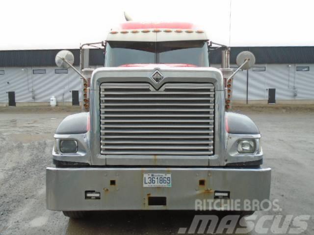 International 9900 i Truck Tractor Units