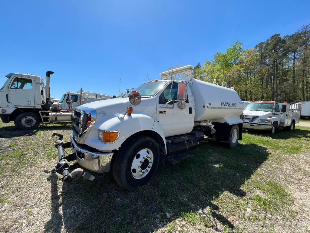 Ford F 750 XL SD Water tankers