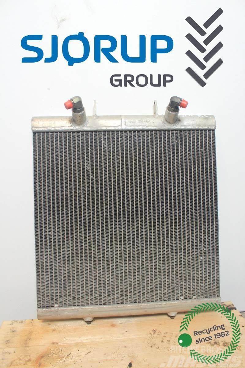 Renault Ares 816 Oil Cooler Engines