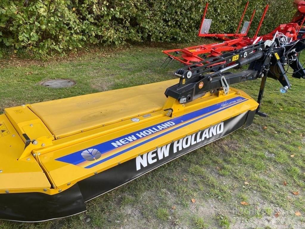 New Holland DISCCUTTER 320 Mower-conditioners