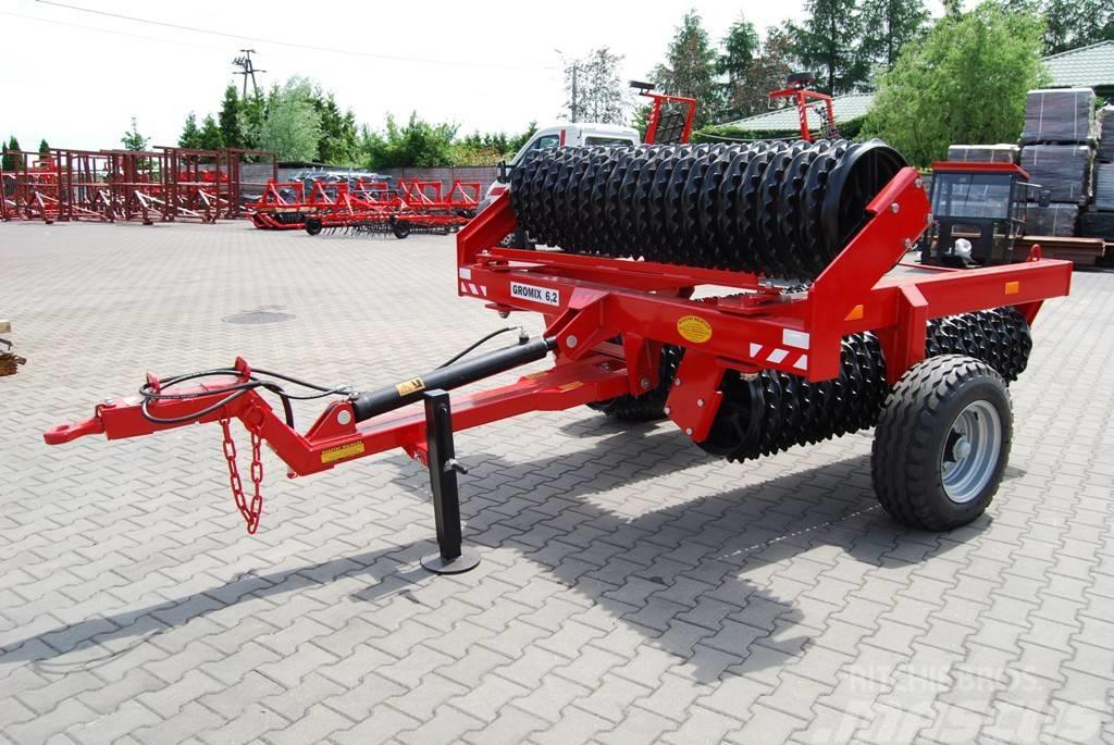 Michalak Roller Wał Cambridge na kołach 6,2m hydra Farming rollers