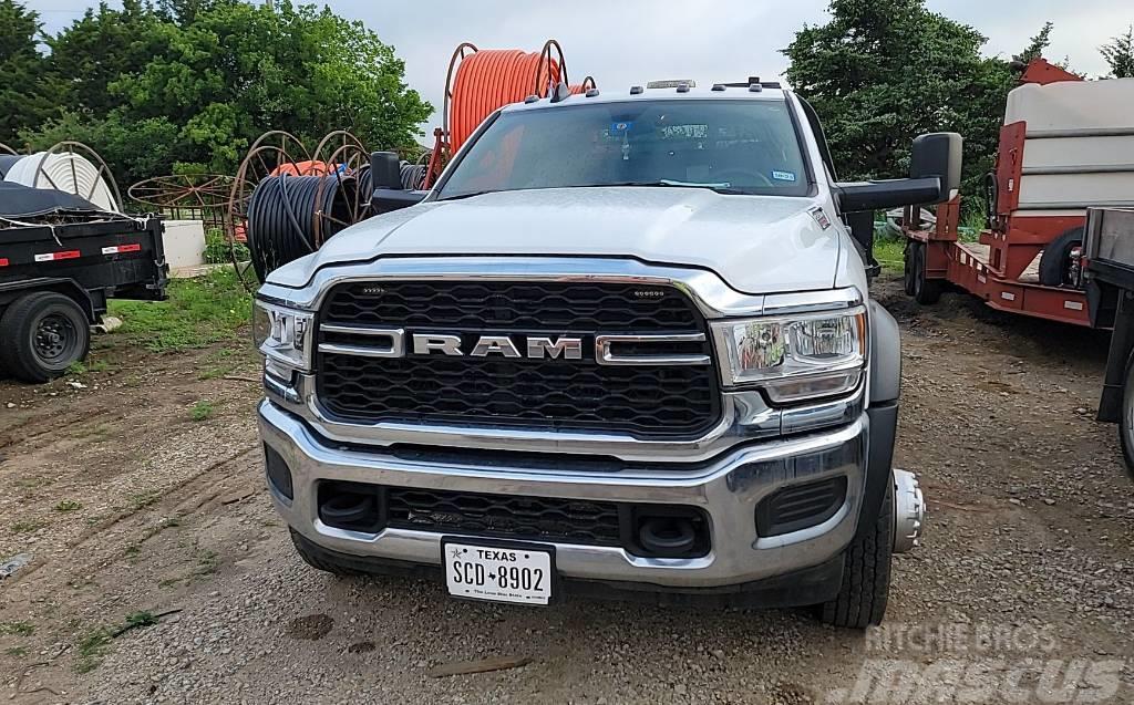 RAM 5500 Flatbed/Dropside trucks
