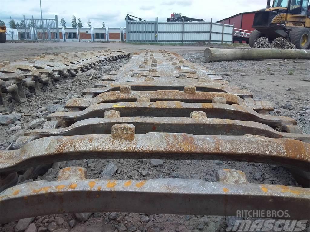 Pewag Bluetrack 710/45x26,5 Tracks, chains and undercarriage