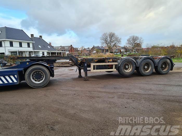 Nooteboom 3 AXLE CONTAINER CHASSIS ALL CONNECTIONS ROR DRUM Containerframe/Skiploader semi-trailers