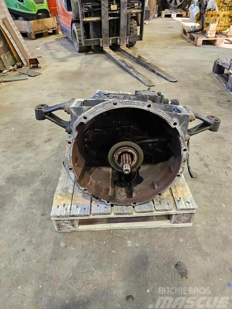 ZF 6S 850 Gearboxes