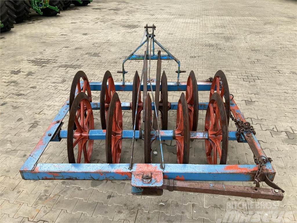  UNBEKANNT 1,80 m Farming rollers