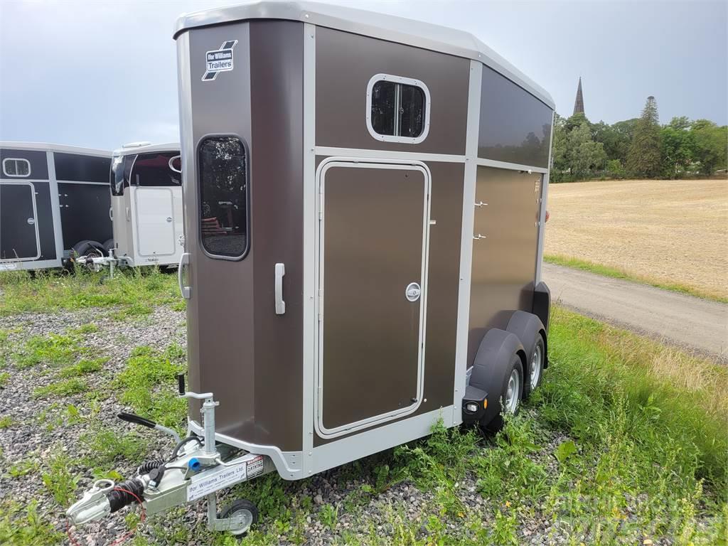 Ifor Williams HB 506 Animal transport semi-trailers
