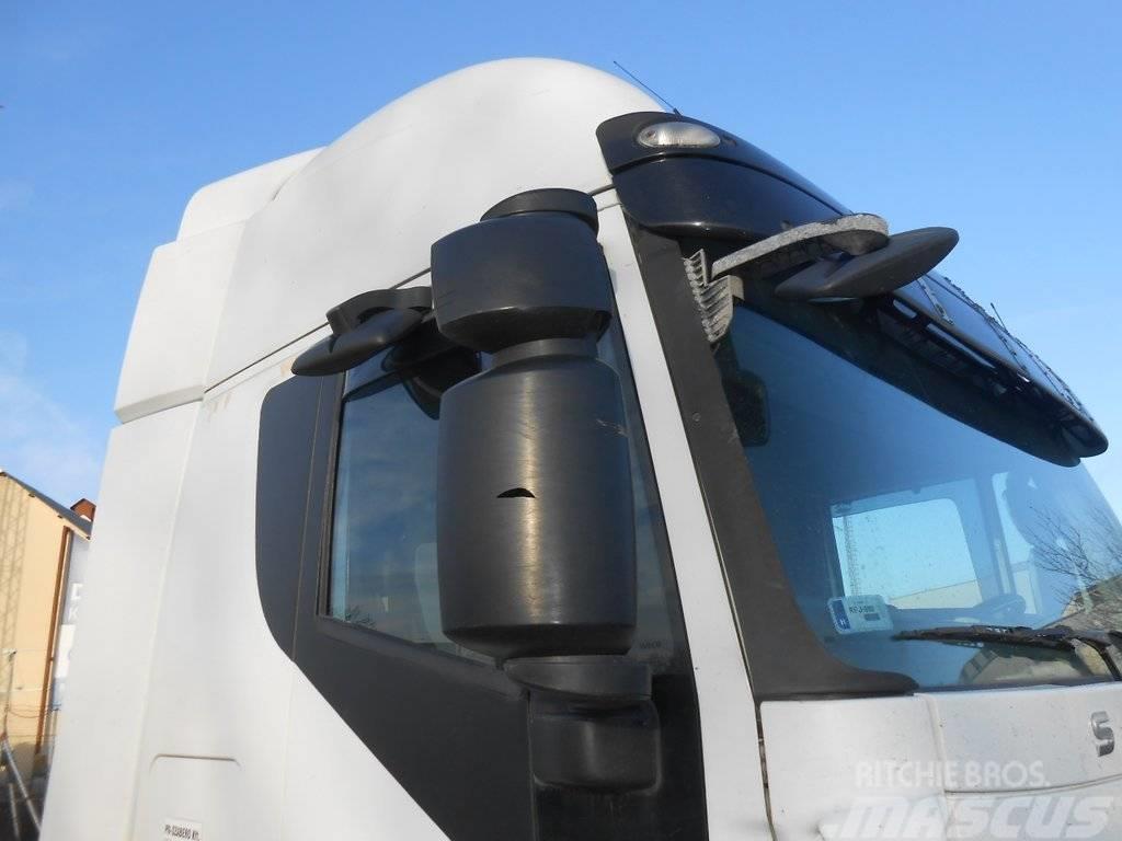 Iveco Stralis AS 440 S46 TP Truck Tractor Units