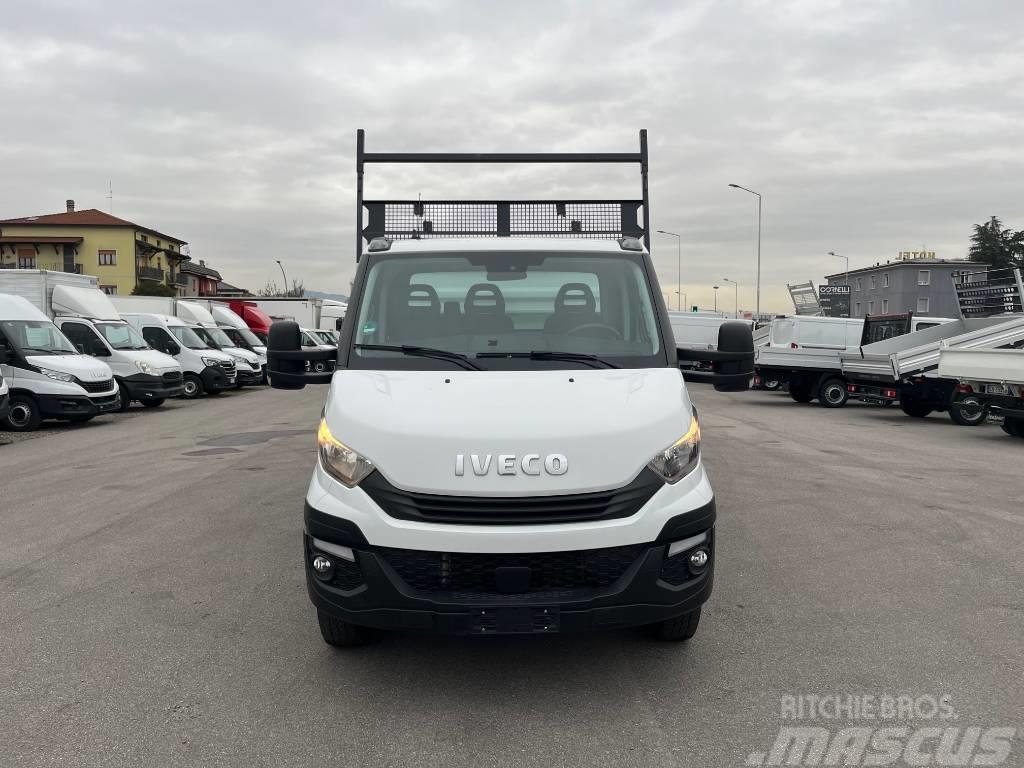 Iveco DAILY 72-180 Flatbed/Dropside trucks