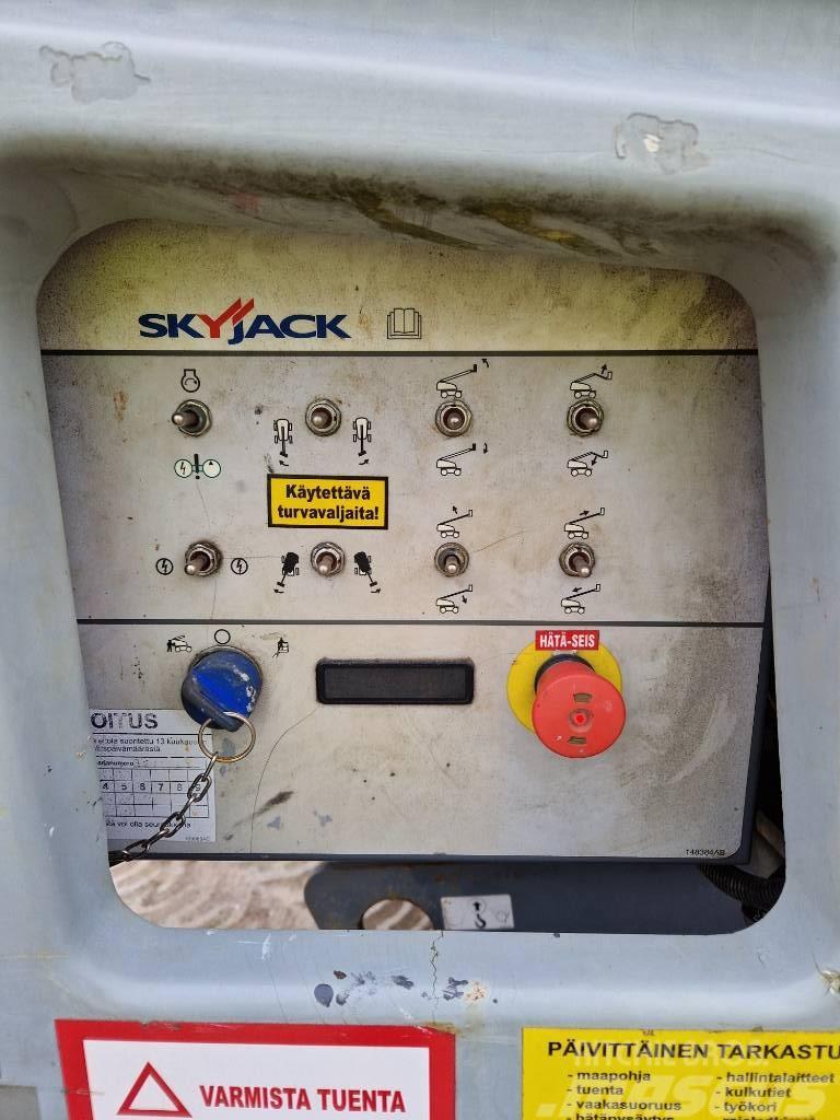 SkyJack SJ 45 T Telescopic boom lifts