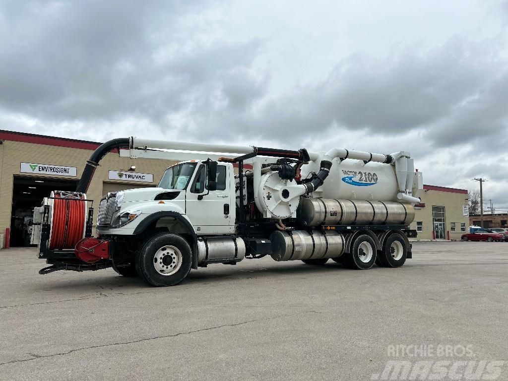 Vactor 2100 PLUS Sewage disposal Trucks
