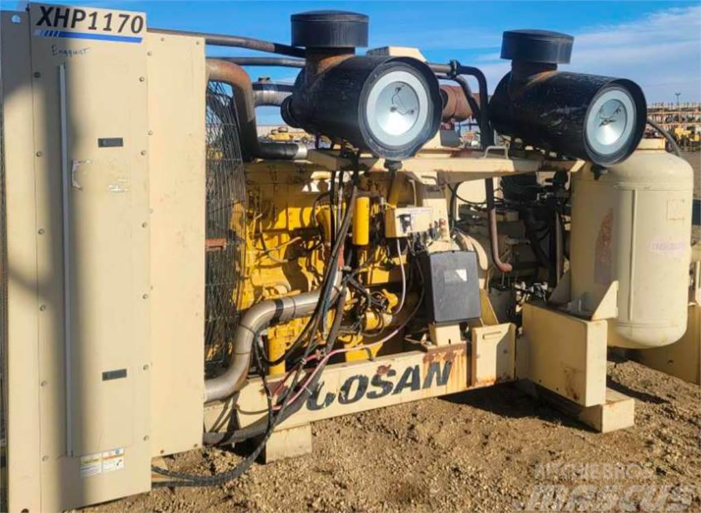 Doosan XHP1170 CAT Compressors