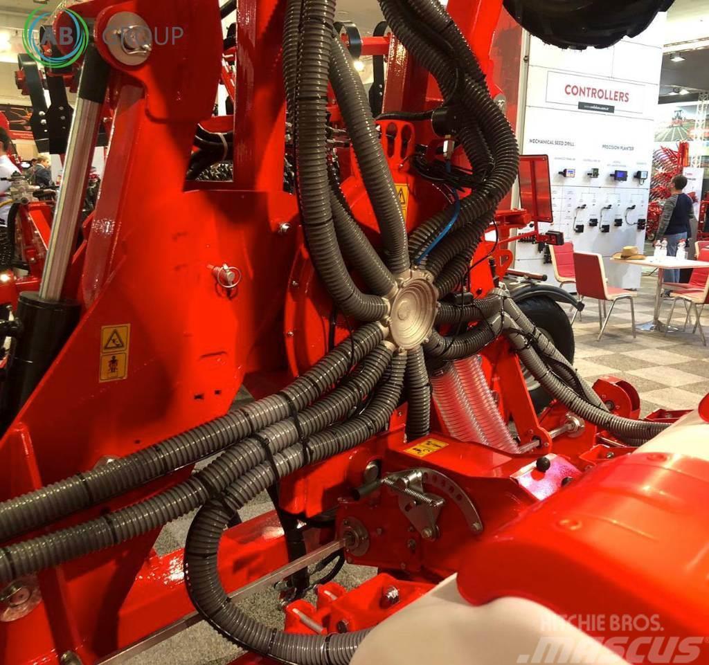 Özdöken siewnik pneumatyczny Octopus D12 Precision sowing machines