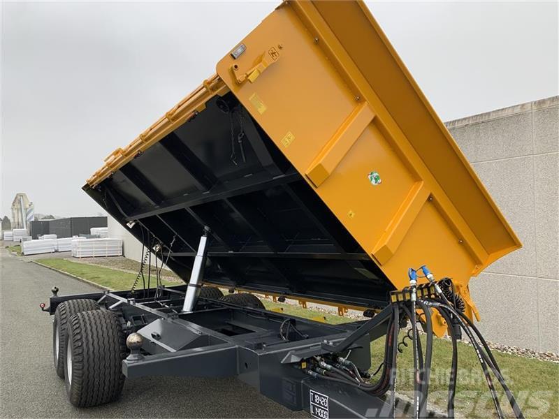 Tinaz 14 tons dumpervogn  med 3 vejstip Other groundscare machines