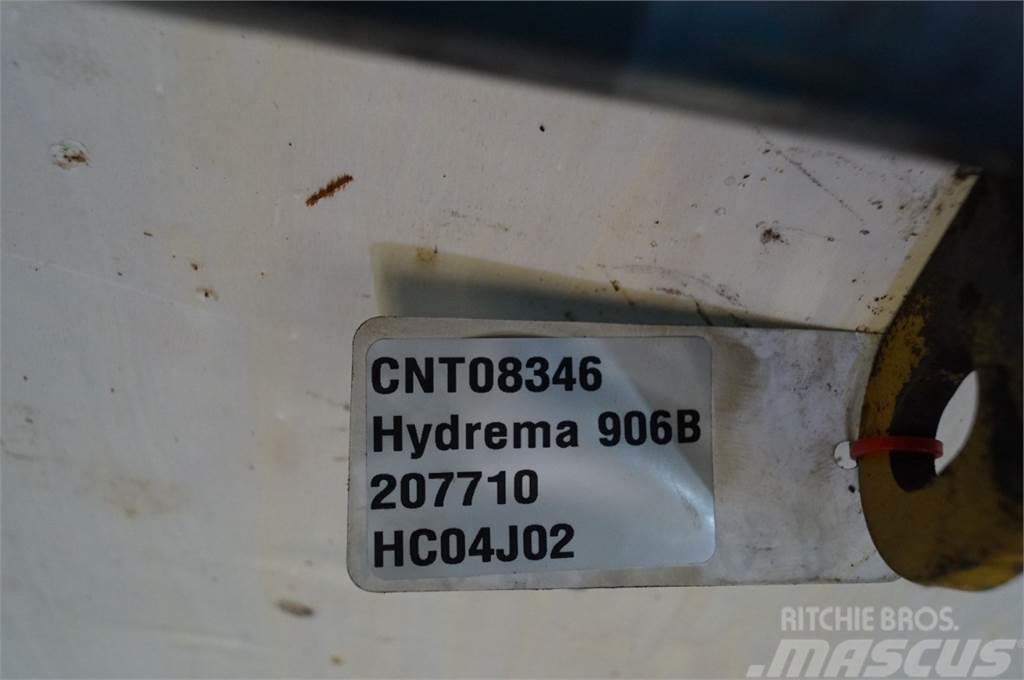 Hydrema 906B TLB's