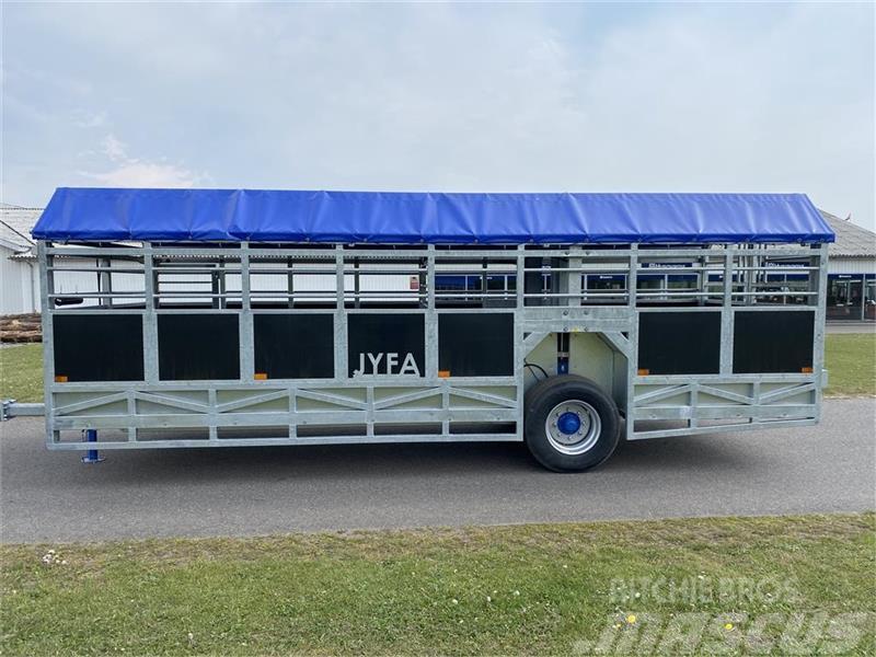 Jyfa 7M med hydraulik undervogn  indvendigt LED lysbånd Other farming trailers