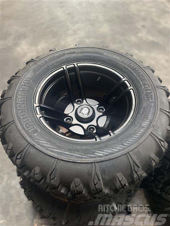 Polaris Alufælge med dæk Tyres, wheels and rims
