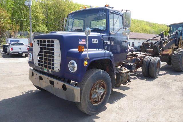 Ford 8000 Chassis Cab trucks