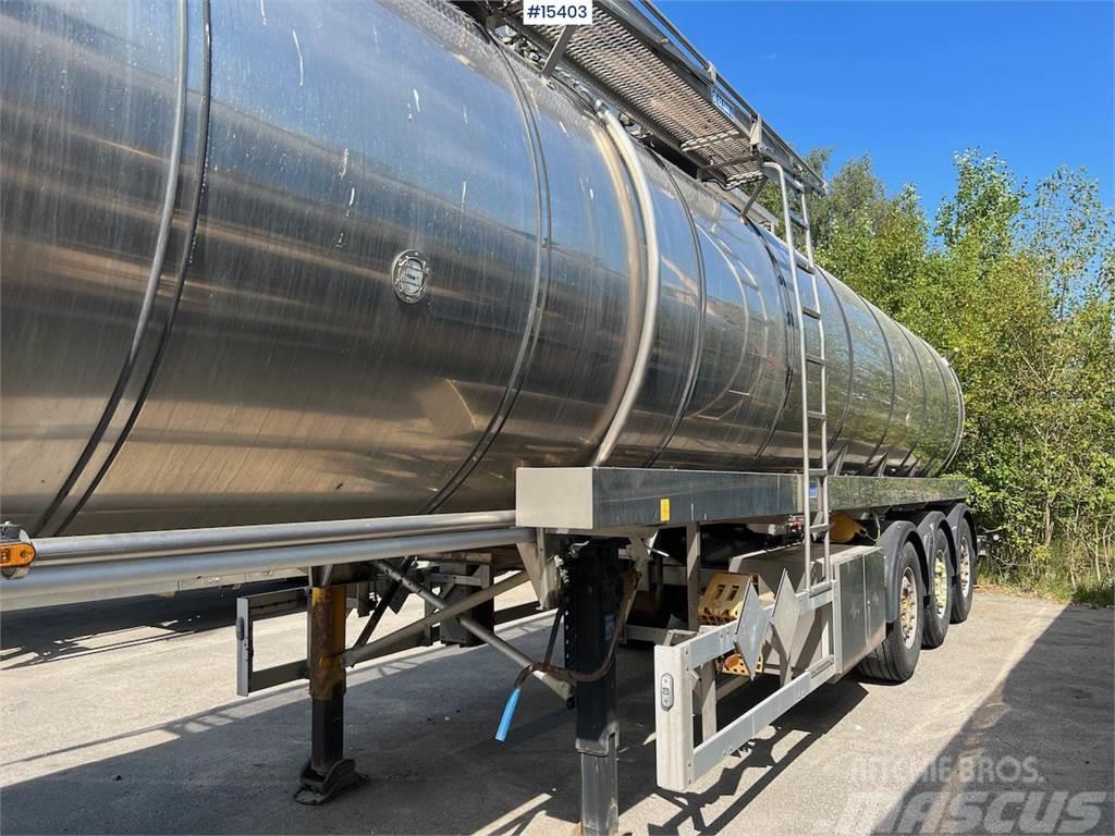 Feldbinder tank trailer. Approved for 3 years. Other trailers