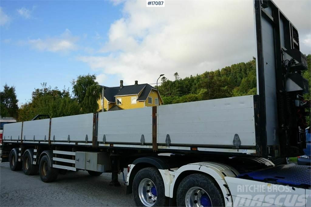 HRD Rettsemi with Tridec steering and 7,5 m extension. Other semi-trailers