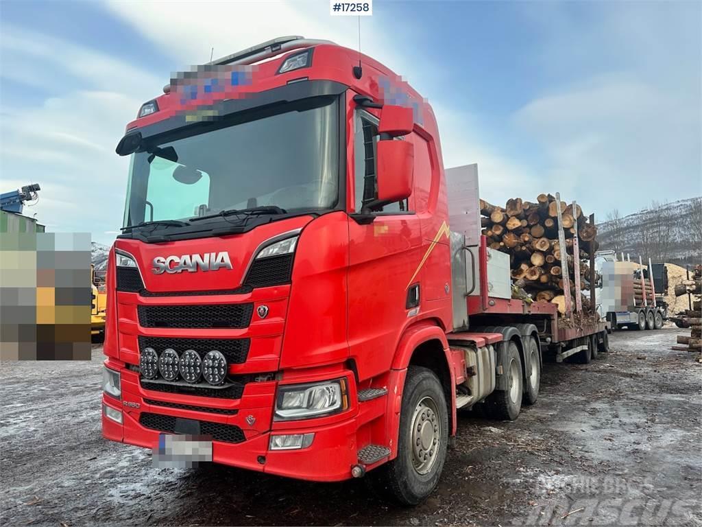 Scania R650 6x4 Tractor w/ Istrail Trailer. WATCH VIDEO Truck Tractor Units