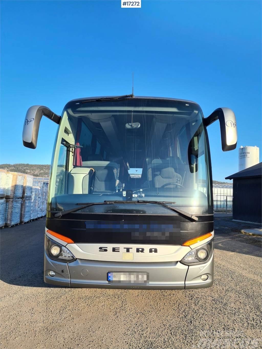 Setra S515HD coach. 51 seats. Buses and Coaches