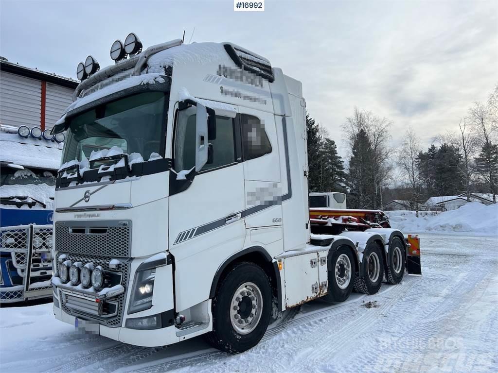 Volvo FH16 8x4 Heavy Duty Tractor with Hydraulics WATCH  Truck Tractor Units
