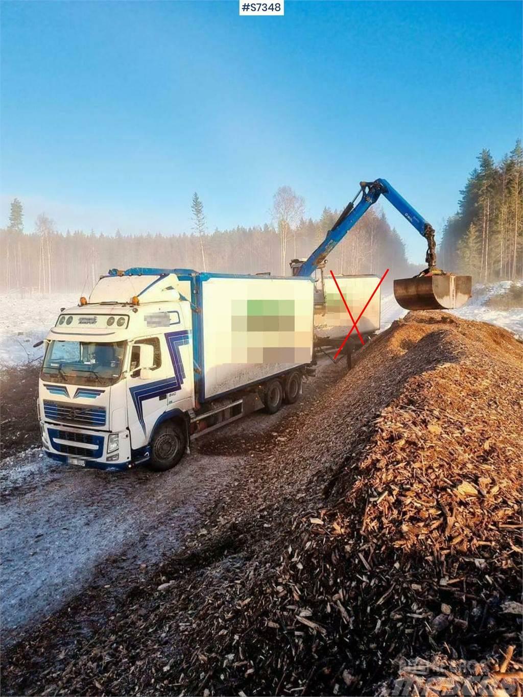 Volvo FH 6*4 Chip Truck with Palfinger crane Van Body Trucks