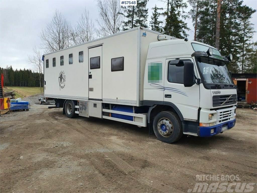 Volvo FM7 Livestock carrying trucks