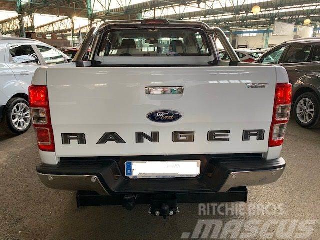 Ford Ranger 2.0TDCI S&amp;S DCb. XLT 4x4 170 Panel vans