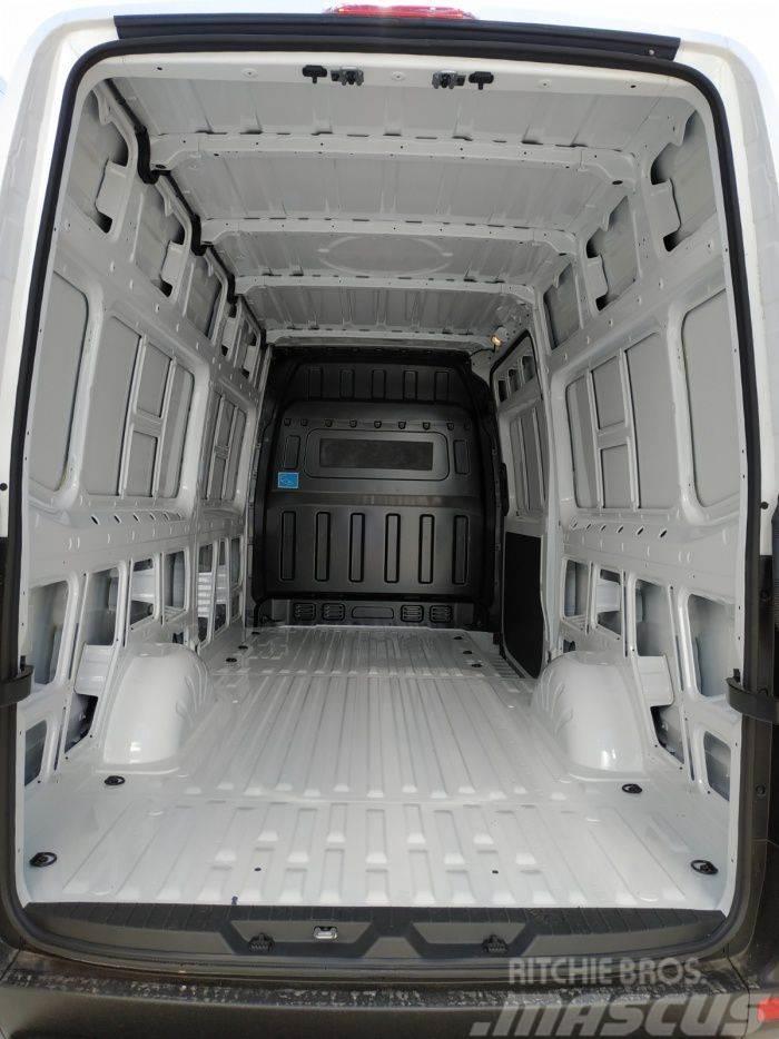 Hyundai H350 Fg. 2.5CRDI Essence 6.2M Panel vans