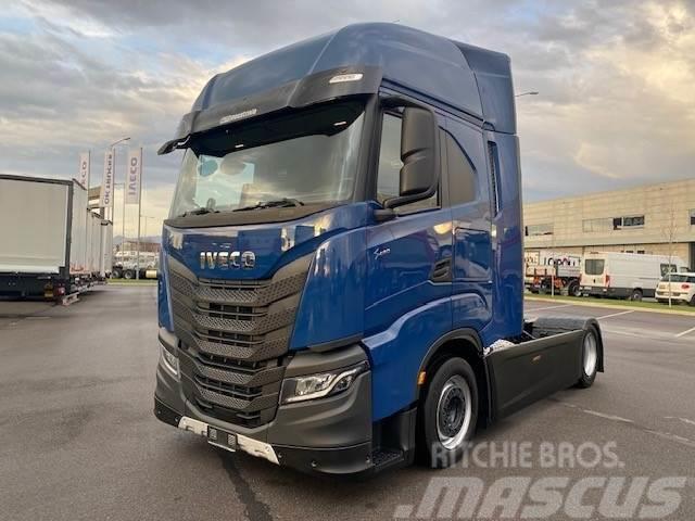 Iveco S-Way AS 440.180 Truck Tractor Units