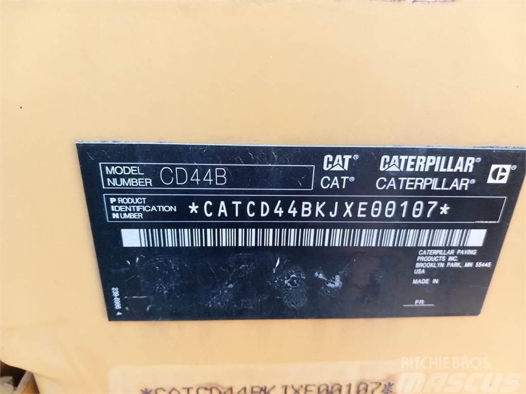 CAT CD44B Farming rollers