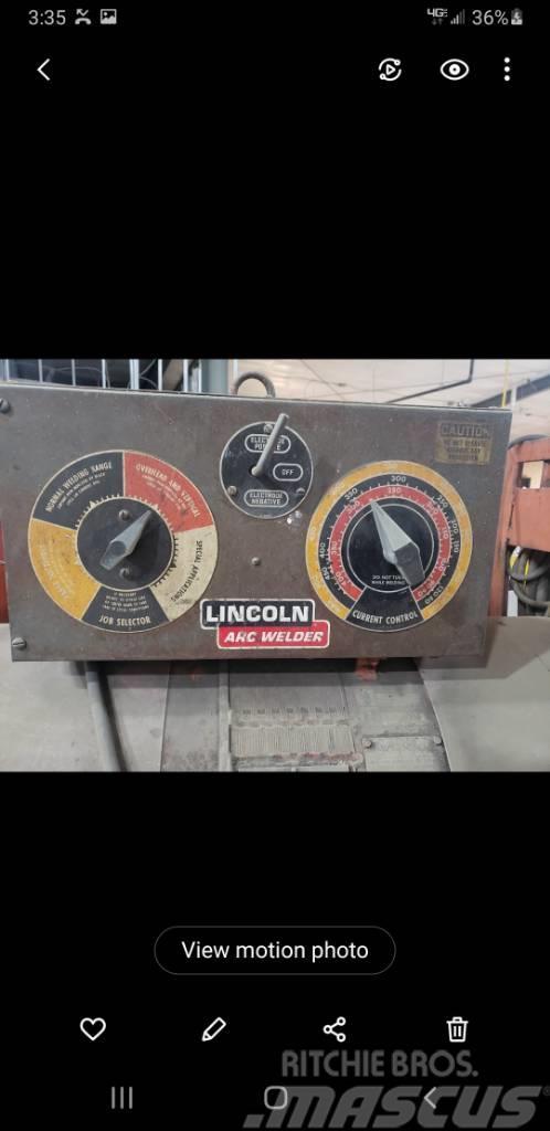 Lincoln Arc Welder SAE-400 Welding machines