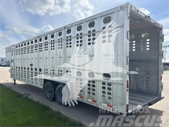 Wilson 32 STOCK Livestock carrying trailers